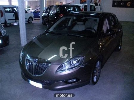 Lancia Delta 1.9 Multijet DPF 190cv Executive con garantía de 12 Meses