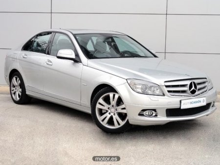Mercedes Clase C Mercedes-Benz C 230 Avantgarde 7G 204CV con 4 puertas
