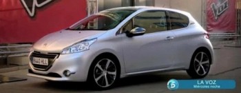Los finalistas de La Voz de Telecinco conducen el nuevo Peugeot 208