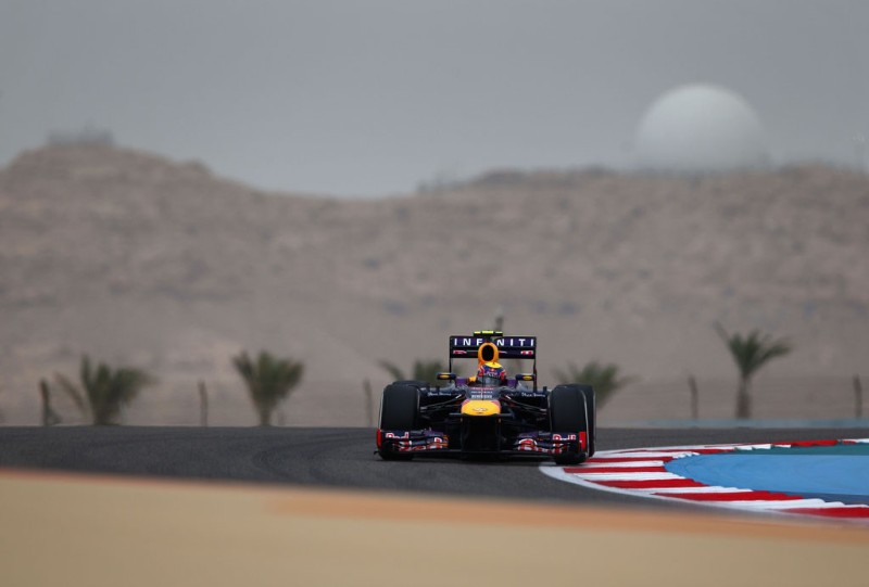 http://fotos.motor.es/fotos-noticias/2013/04/gp-bahrein-rosberg-sorpresa-pole-bahrein_3.jpg