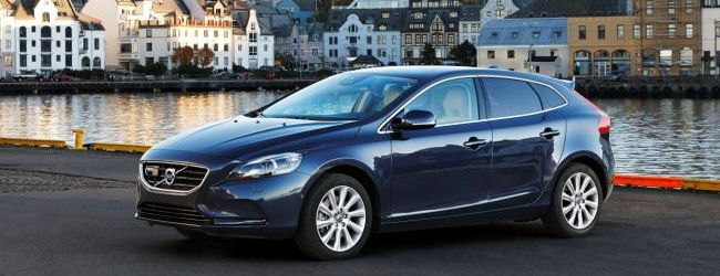 Volvo V40 D4, nuevo motor diésel Drive-E con 190 CV y consumos de récord