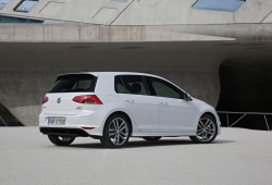 Foto principal Noruega - Febrero 2014: El Volkswagen Golf reclama el primer puesto Foto noticia