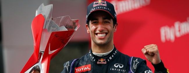 Ricciardo escribe su nombre en el libro de historia de la Fórmula 1
